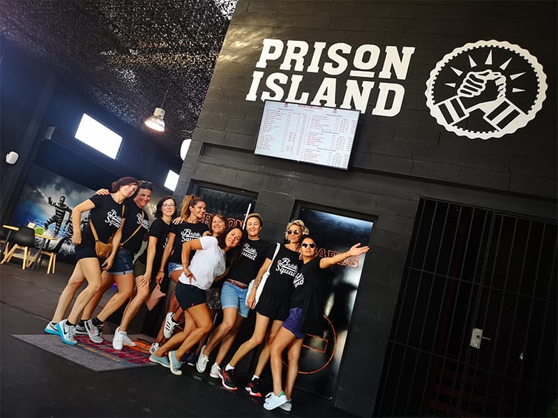 Photo Prison Island enterrement de vie de jeune fille ou garçon